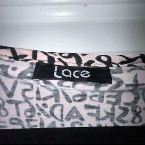 Lace Canada Mesh Draped Overlay 3/4 Sleeve Artsy Lagenlook Top - Picture 3 of 7